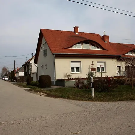 Luca Vendeghaz 3* Sárvár