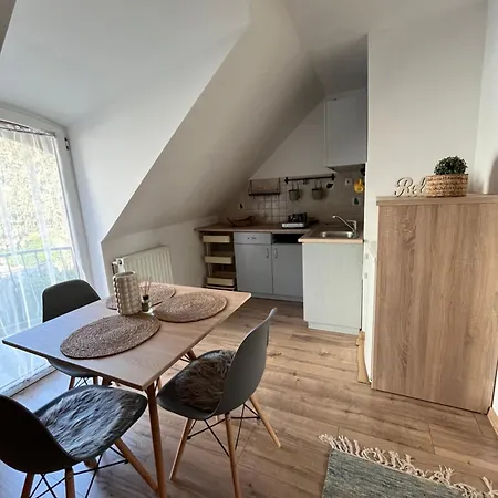 Luca Vendeghaz בית הארחה